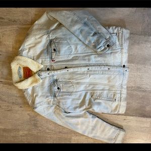 Levi’s shearling Jean jacket
